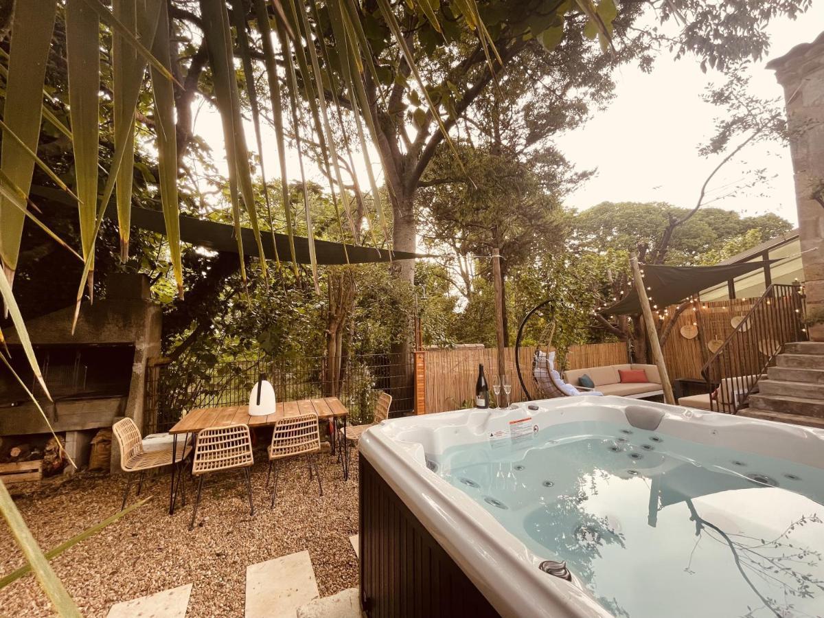 Maison Dans Les Arbres, Spa, Tennis, Parking Нім Екстер'єр фото